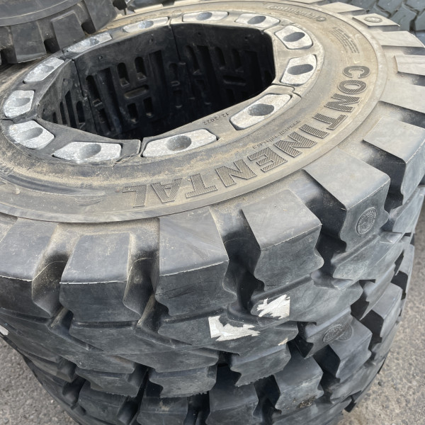 
            250/75-12 Continental SC20 Quick. 8.00
    

            
        
    
    Plein

