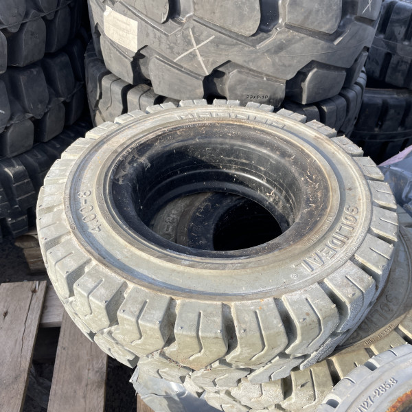 
            400/-8 Solideal MAGNUM. RIM 3.00D-8
    

            
        
    
    Solid

