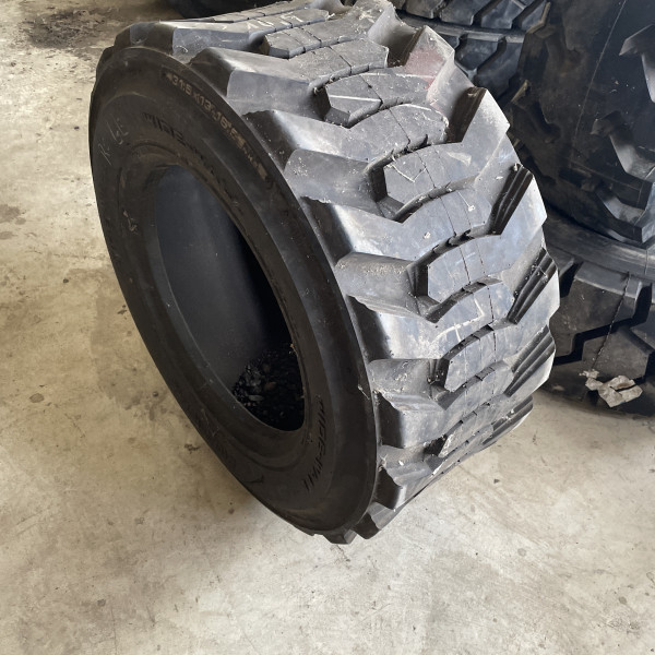 
            31.5/13-16.5 Wanda HAULER OCC
    

            
                    10PR
        
    
    Nadmuchiwany

