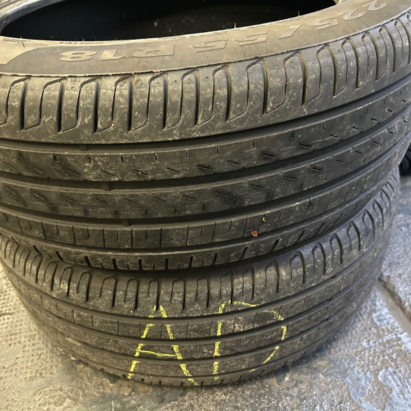 
            225/55R18 Pirelli CINTURATO
    

                        102
        
                    V
        
    
    Легковой автомобиль

