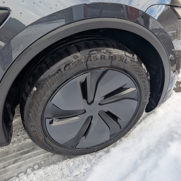 
            255/45R19 Continental Sport Contact 7
    

                        104
        
                    V
        
    
    Samochód osobowy

