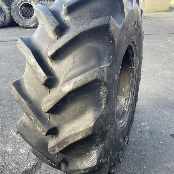 
            620/75R26 Goodyear DT820 OCC AR
    

            
        
    
    Ведущее колесо

