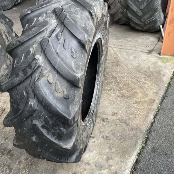 
            380/85R24 Kleber TRAKER OCC
    

            
        
    
    Ведущее колесо

