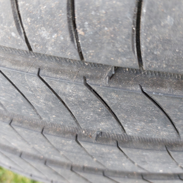 
            235/45R20 Michelin Primacy
    

                        100
        
                    V
        
    
    Samochód osobowy

