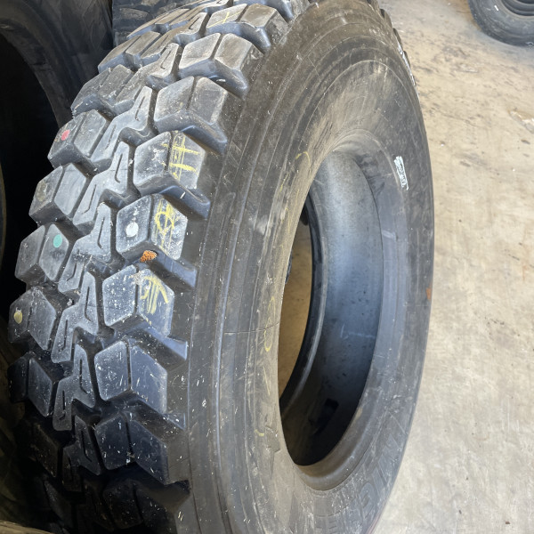
            295/80R22.5 Bandag Renom BDY OCC
    

                        152
        
                    L
        
    
    Bouwplaats / werf

