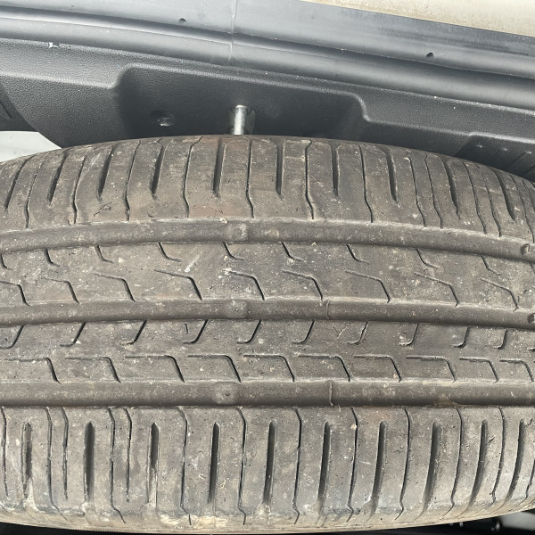 
            185/55R15 Eurogrip 
    

                        91
        
                    H
        
    
    

