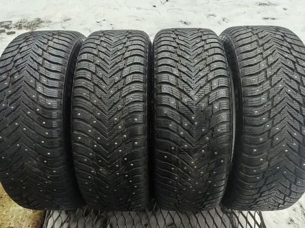 
            255/55-20 Nokian Hakkapelliitta
    

                        110
        
                    T
        
    
    Personenauto

