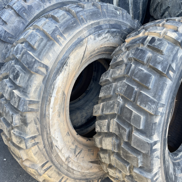 
            1300/R20 Firestone ST OCC
    

                        164
        
                    G
        
    
    Chantier

