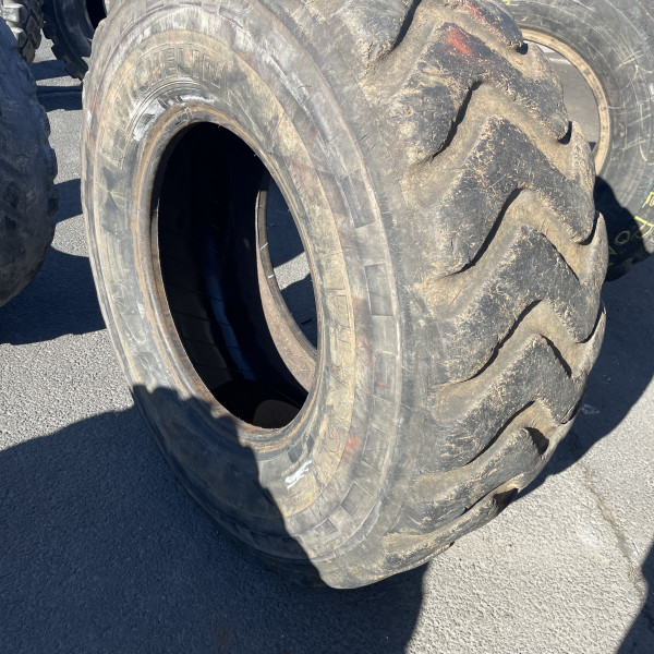 
            17.5/R25 Michelin XHA2 OCC AR
    

                        x
        
        
    
    Luftgefüllt

