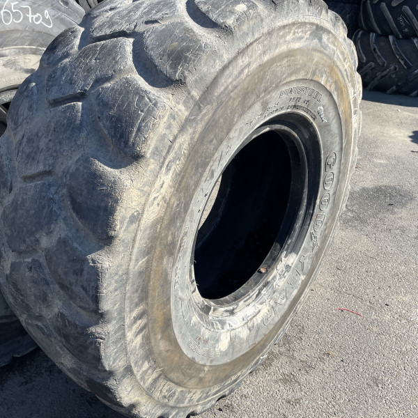
            20.5/R25 Goodyear RT-3B type 6s OCC AR
    

                        x
        
        
    
    Luftgefüllt

