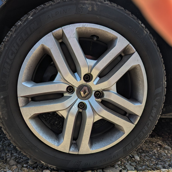 
            195/55R16 Michelin Beraud Agathe
    

                        87
        
                    H
        
    
    टूरिज़्म कार

