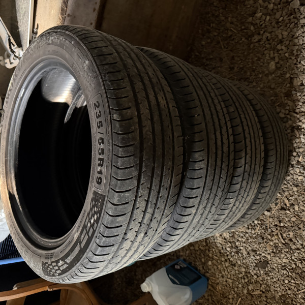
            235/55R19 Nordexx 
    

                        105
        
                    H
        
    
    4x4 SUV

