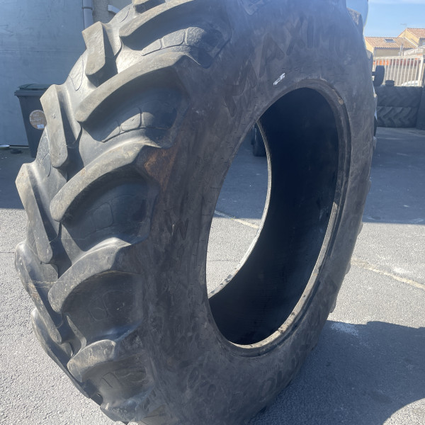 
            520/85R42 MAXIMO RADIAL 85 OCC
    

            
        
    
    Drive wheel

