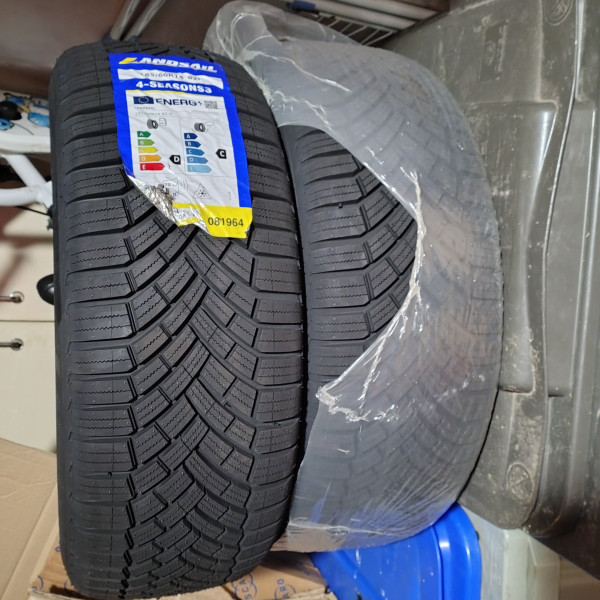 
            185/60R14 Divers 
    

                        82
        
                    H
        
    
    乘用车

