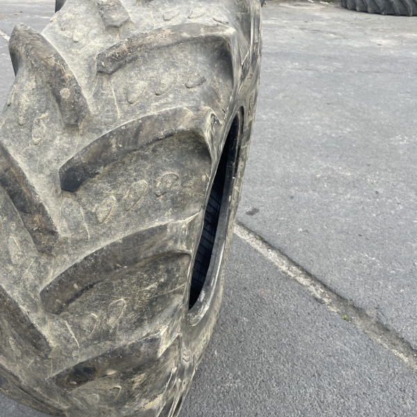 
            420/85R24 Kleber TRAKER OCC
    

            
        
    
    Ведущее колесо

