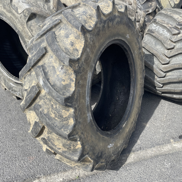 
            340/85R24 Continental AC85 OCC
    

            
        
    
    Ведущее колесо

