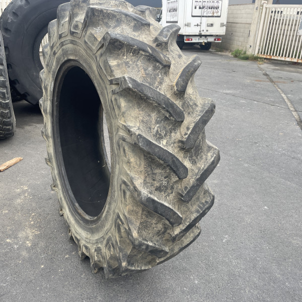 
            16.9/R34 Pirelli TM 300 S OCC
    

            
        
    
    Antriebsrad

