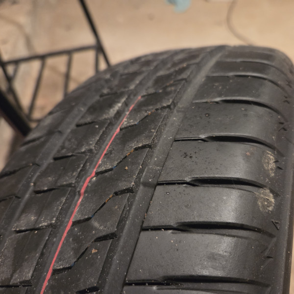 
            185/60R15 Firestone Roadhawk
    

                        88
        
                    H
        
    
    Personenauto

