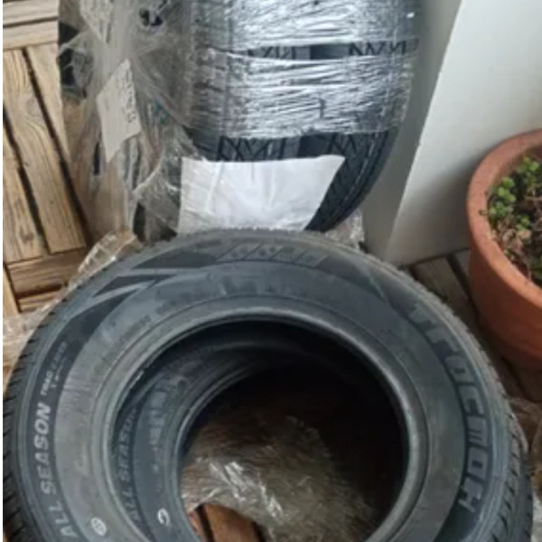 
            185/70R14 Divers Trac saver
    

                        88
        
                    T
        
    
    Personenauto

