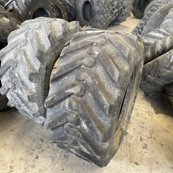 
            400/70-20 Bf Goodrich 1 POWER IND OCC / 1 Michelin POWER CL OCC
    

            
                    16PR
        
    
    Inflable

