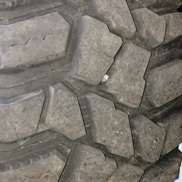 
            315/75R16 Cooper STT PRO
    

                        124
        
                    Q
        
    
    Regionale

