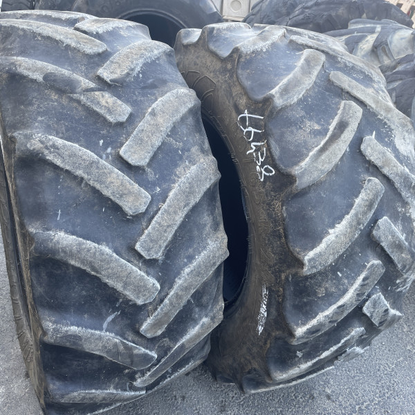 
            440/65R24 Mitas AC 65 OCC
    

            
        
    
    駆動輪

