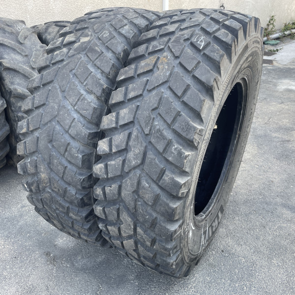 
            400/80R28 Nokian TRI 2 1 OCC / 1 OCC AR
    

            
        
    
    エア入り

