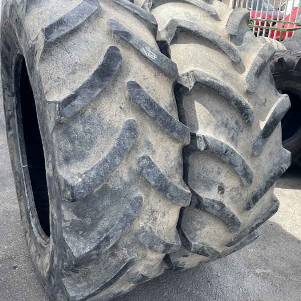 
            420/85R34 Firestone PERFORMER 1 OCC /1 OCC REP OK
    

            
        
    
    Ведущее колесо

