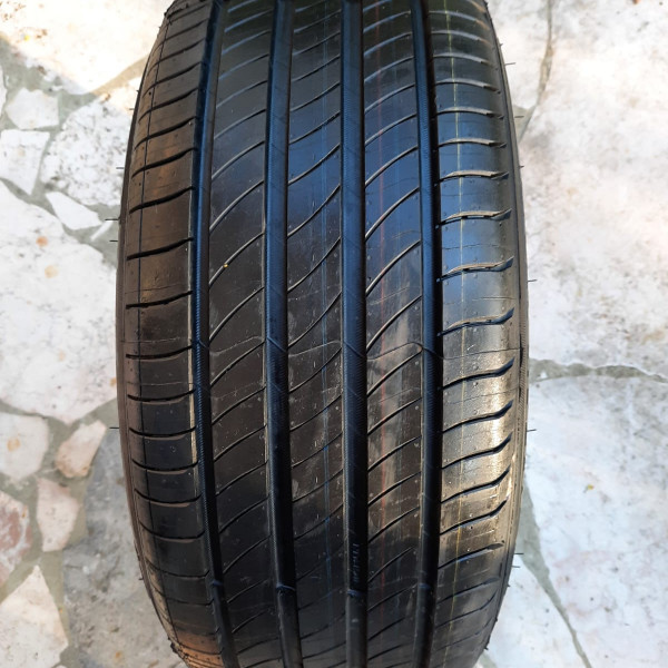 
            225/45R17 Michelin michelin total performance
    

                        94
        
                    V
        
    
    Auto da turismo

