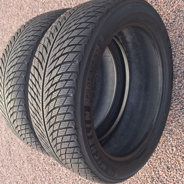 
            245/45R19 Michelin 
    

                        102
        
                    V
        
    
    Passenger car

