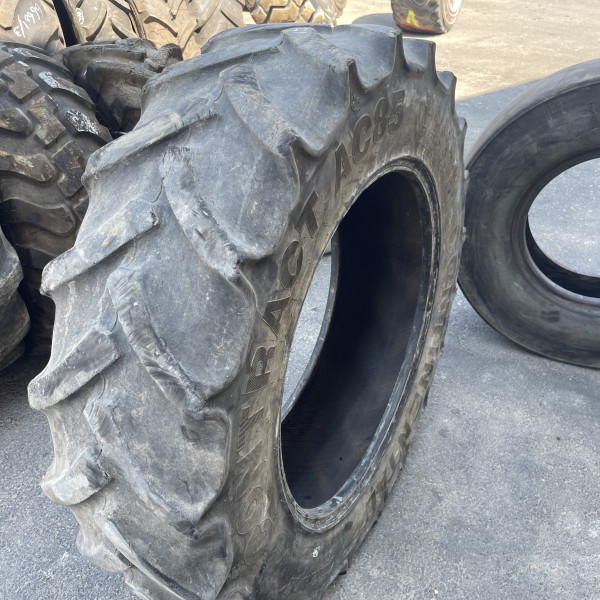 
            320/85R28 Continental AC 85 OCC
    

            
        
    
    Roată motoare

