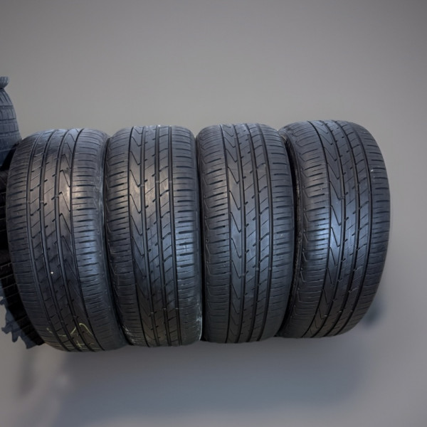 
            235/50R19 Hankook 
    

                        99
        
                    V
        
    
    Personenauto

