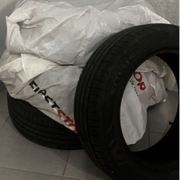 
            195/55R16 Kumho Peu utilisé
    

                        87
        
                    H
        
    
    Personenauto

