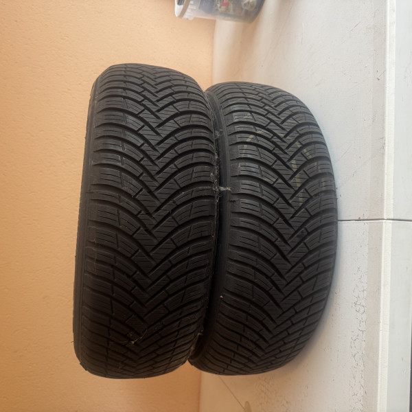 
            185/60R15 Kleber 
    

                        84
        
                    T
        
    
    Carro de turismo

