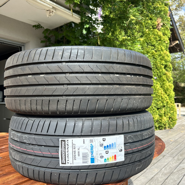 
            205/45R17 Bridgestone Turanza 6
    

                        88
        
                    W
        
    
    Mașină de turism

