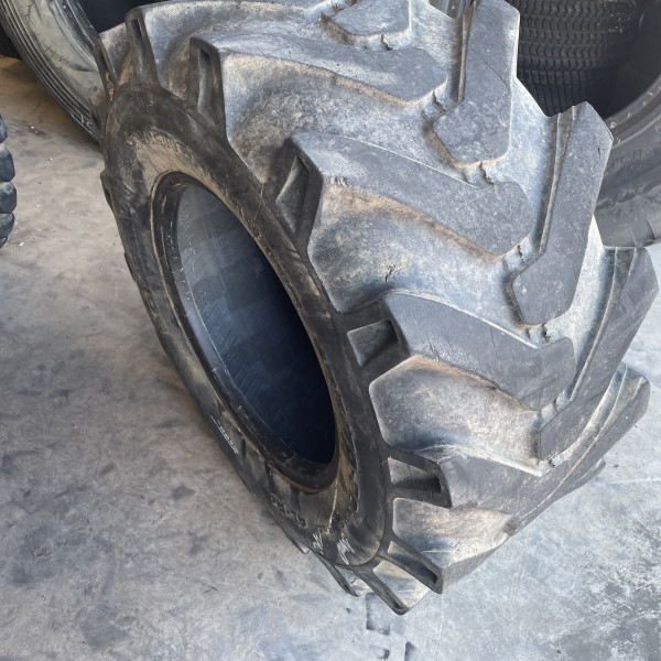 
            405/70-20 Solideal TRACTION MASTER OCC
    

            
                    14PR
        
    
    Luchtband

