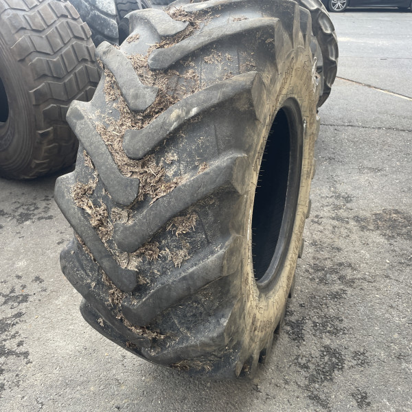 
            500/70R24 Trelleborg TH400 OCC AR
    

            
        
    
    Aangedreven wiel

