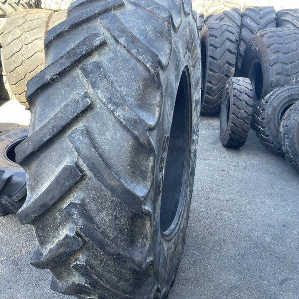 
            460/85R34 Mitas AC85 OCC REP OK
    

            
        
    
    Antriebsrad

