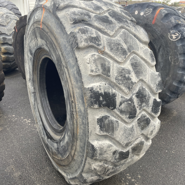 
            23.5/R25 Pesa PSADN OCC AR
    

            
        
    
    Luchtband

