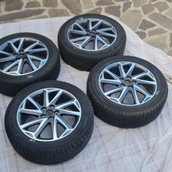 
            195/55R16 Yokohama bluearthwinter v906
    

                        87
        
                    H
        
    
    Autowiel

