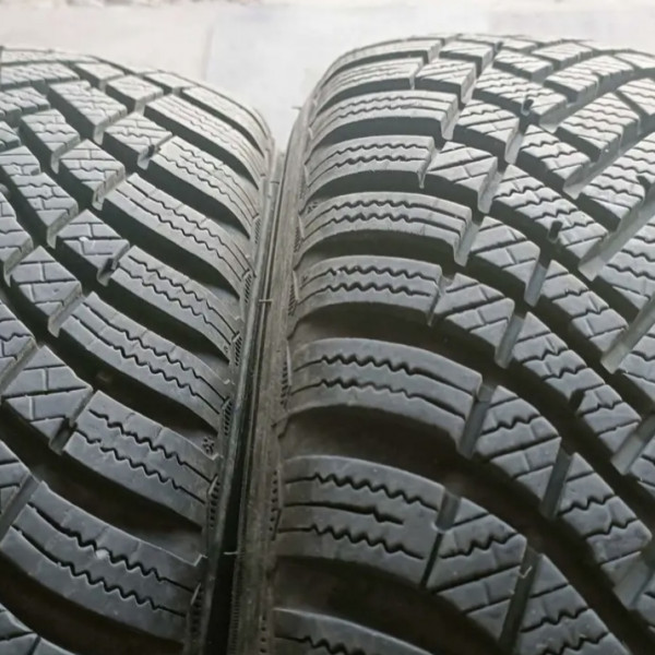 
            175/65R15 Hankook 
    

                        84
        
                    T
        
    
    Passenger car

