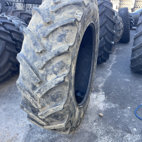 
            420/85R38 Continental AC 85 OCC AR
    

            
        
    
    駆動輪

