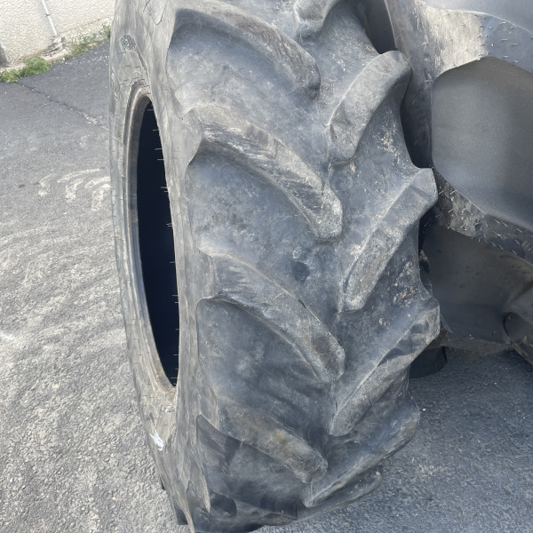 
            340/85R24 Firestone PERFORMER 85 OCC
    

            
        
    
    Ruota motrice

