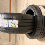 
            245/35R19 Michelin Pilot Sport 4 S
    

                        93
        
                    Y
        
    
    Passenger car

