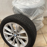 245/50R18 Nokian WR A3
100
V
Roue de voiture