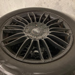 265/50R19 Triangle
91
H
Roue de voiture