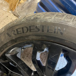 275/45R21 Vredestein Quatrac 110Y
91
H
Легковой автомобиль