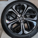 
            205/60R19 Michelin 205/55 R19
    

                        97
        
                    H
        
    
    Автомобильное колесо

