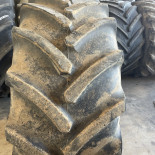 
            600/70R28 Goodyear OPTITRAC DT 824 OCC
    

            
        
    
    Roue motrice

