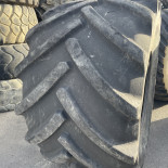 
            1050/50R32 Continental SVT OCC AR
    

            
        
    
    Roue motrice

